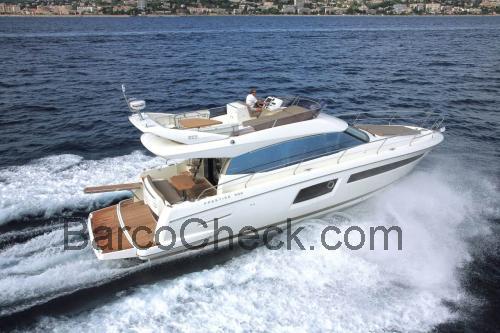 Prestige 500 Flybridge ficha-técnica e avaliações